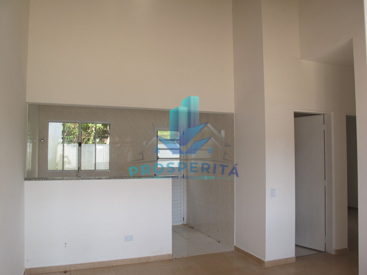 Casa à venda com 2 quartos, 68m² - Foto 13