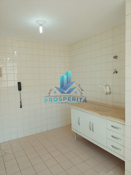 Apartamento para alugar com 2 quartos, 50m² - Foto 12