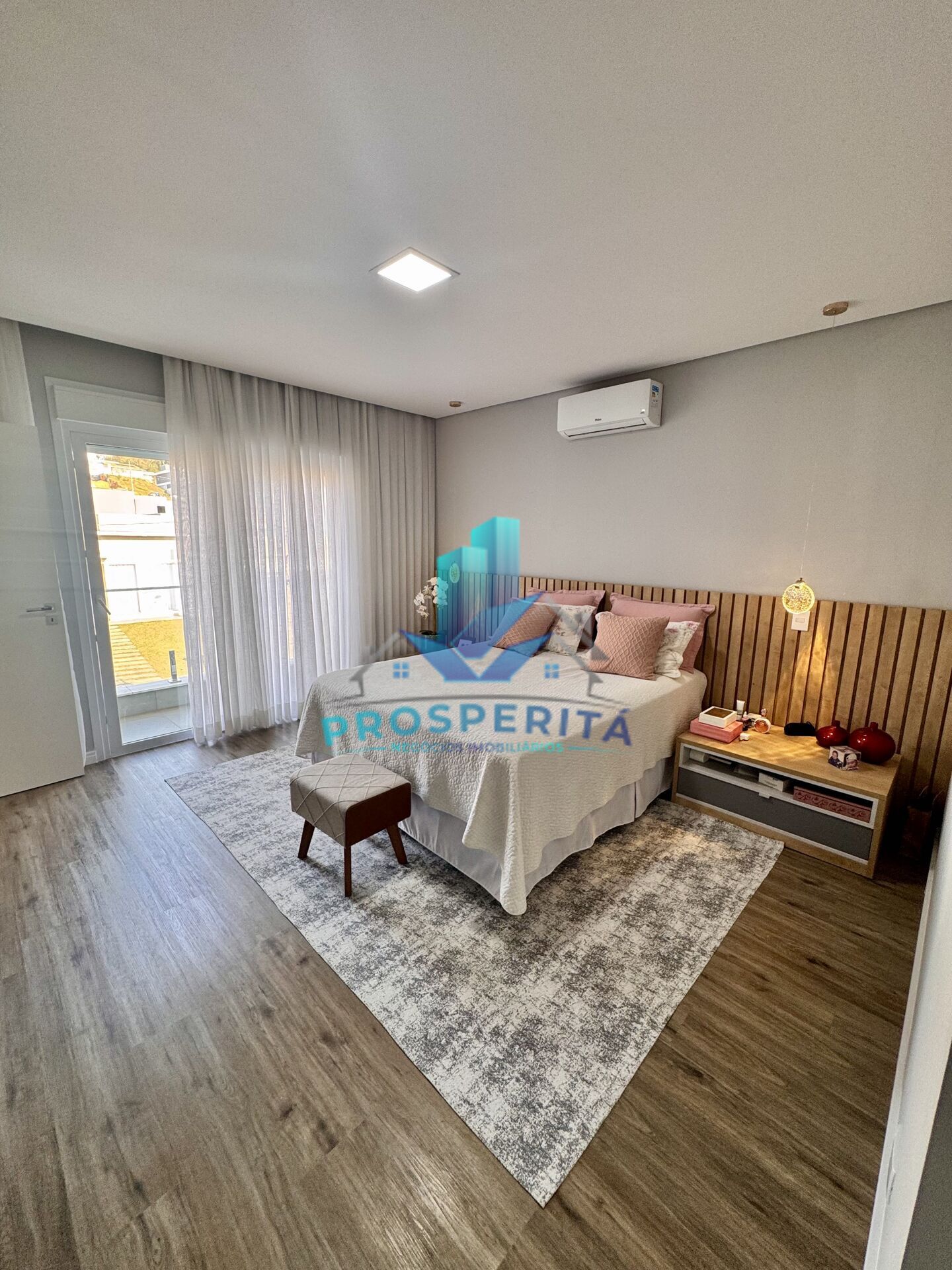 Casa à venda com 4 quartos, 242m² - Foto 37
