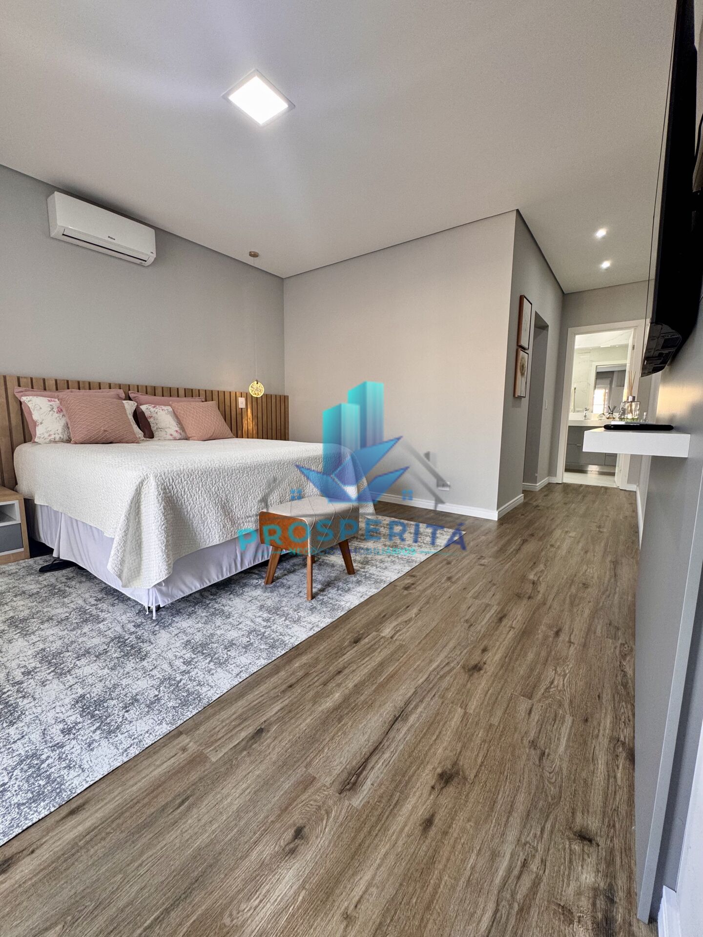Casa à venda com 4 quartos, 242m² - Foto 36