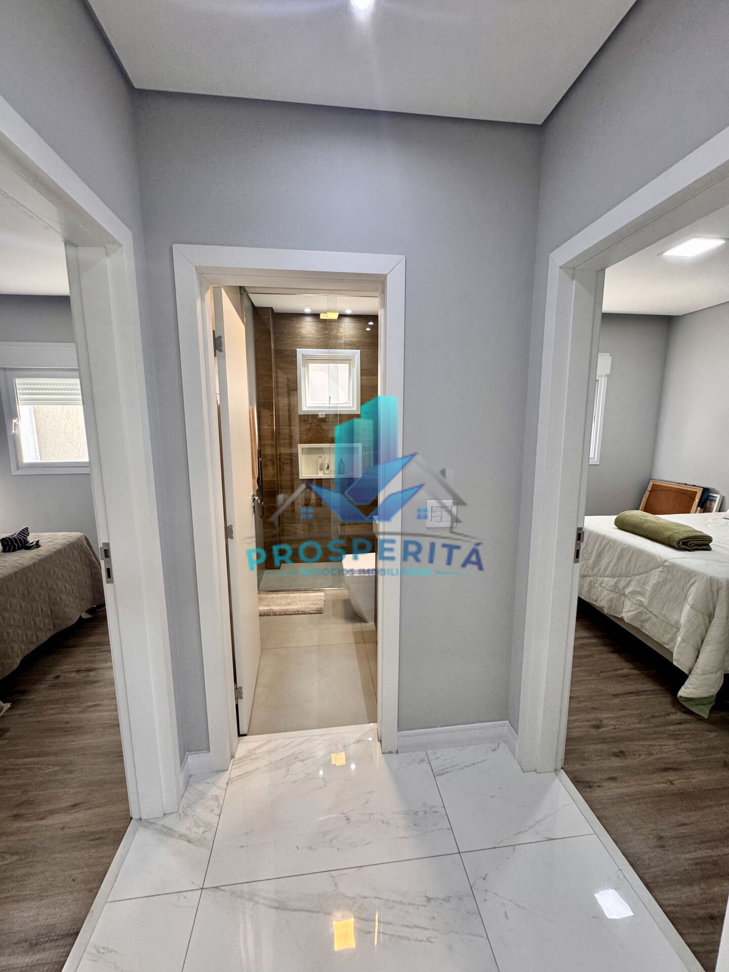 Casa à venda com 4 quartos, 242m² - Foto 27