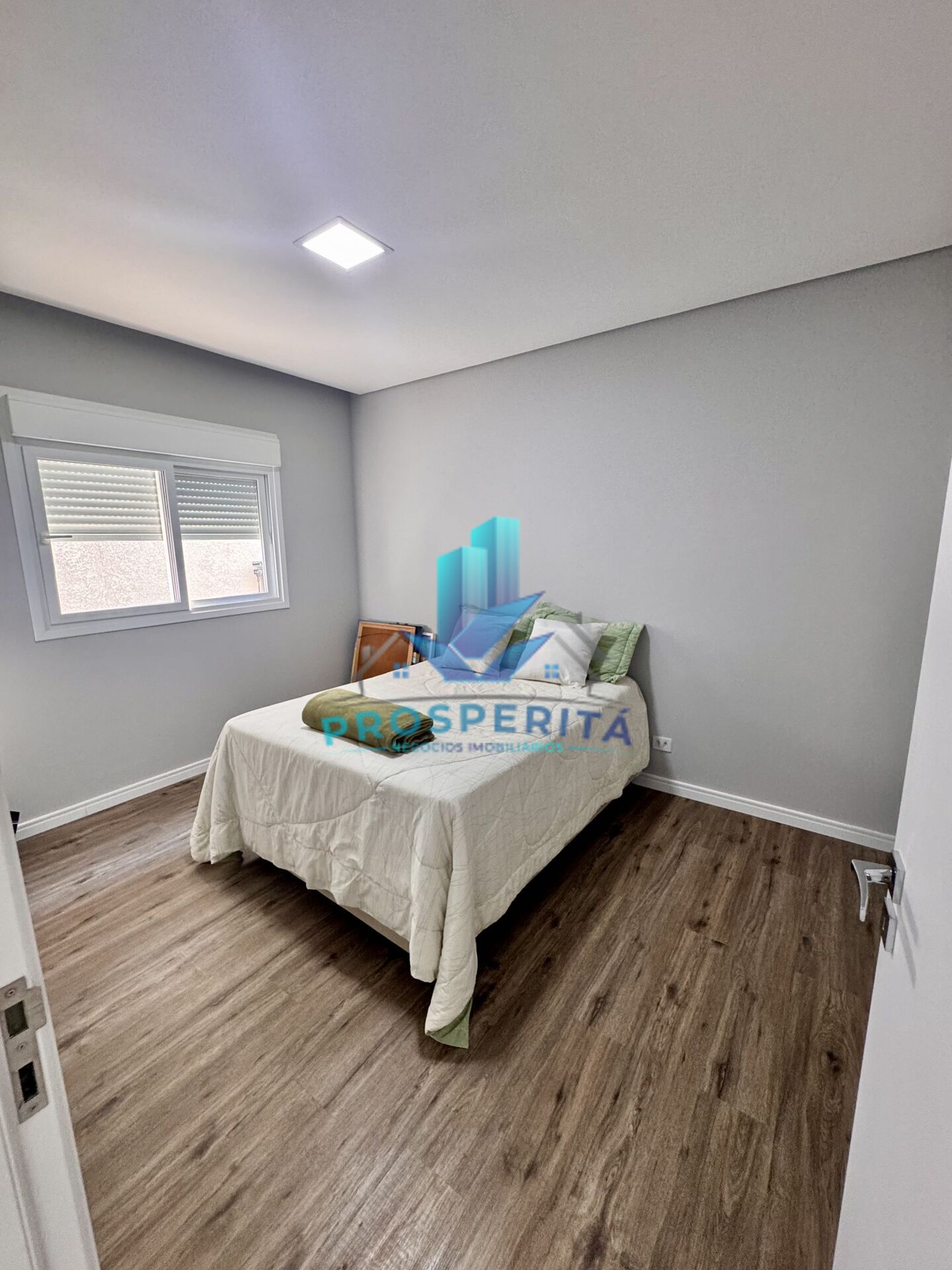 Casa à venda com 4 quartos, 242m² - Foto 30