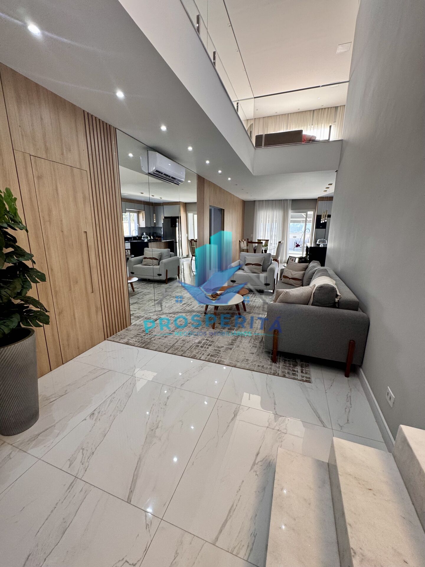 Casa à venda com 4 quartos, 242m² - Foto 32