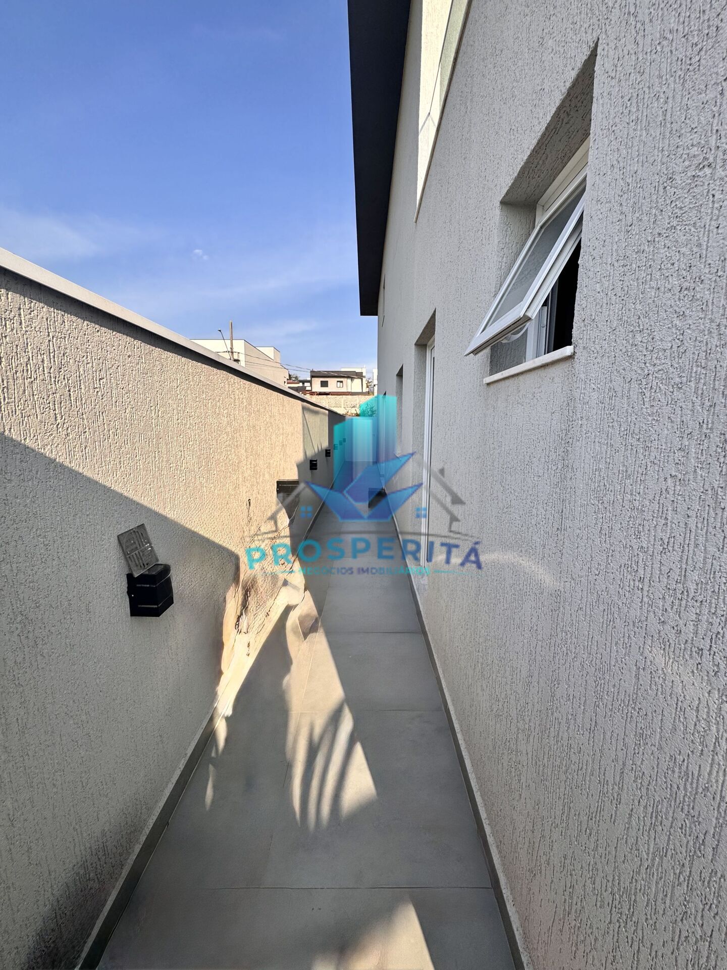 Casa à venda com 4 quartos, 242m² - Foto 20