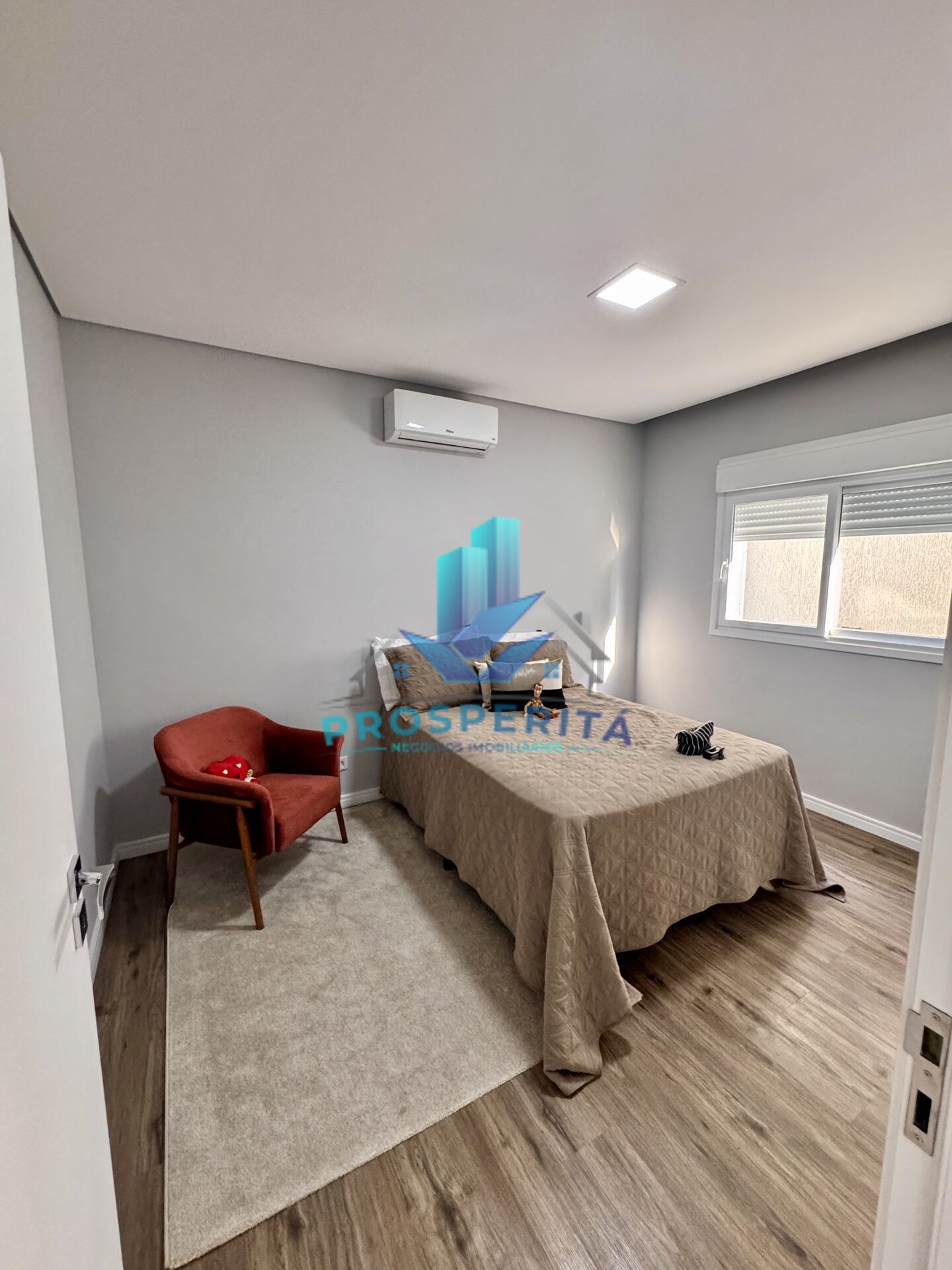 Casa à venda com 4 quartos, 242m² - Foto 28