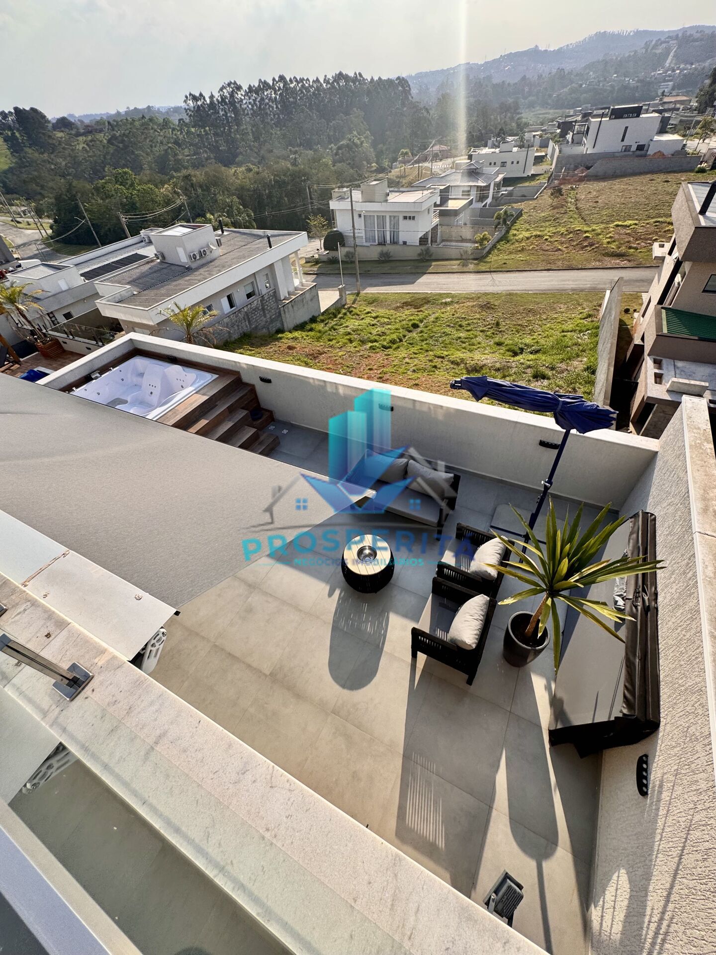 Casa à venda com 4 quartos, 242m² - Foto 47