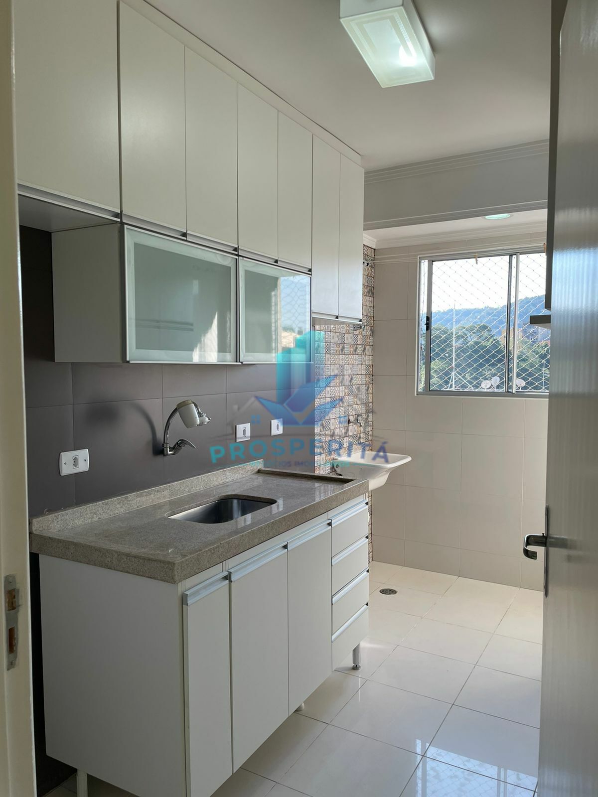 Apartamento à venda com 2 quartos, 50m² - Foto 7