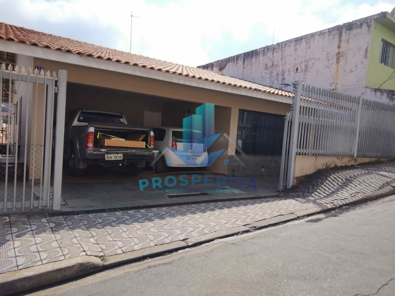 Sobrado à venda com 3 quartos, 307m² - Foto 2