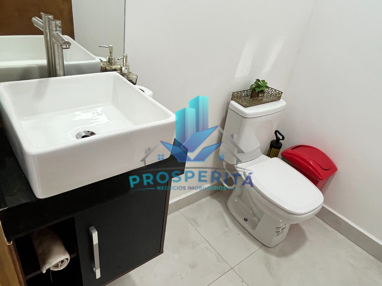 Casa à venda com 3 quartos, 242m² - Foto 20
