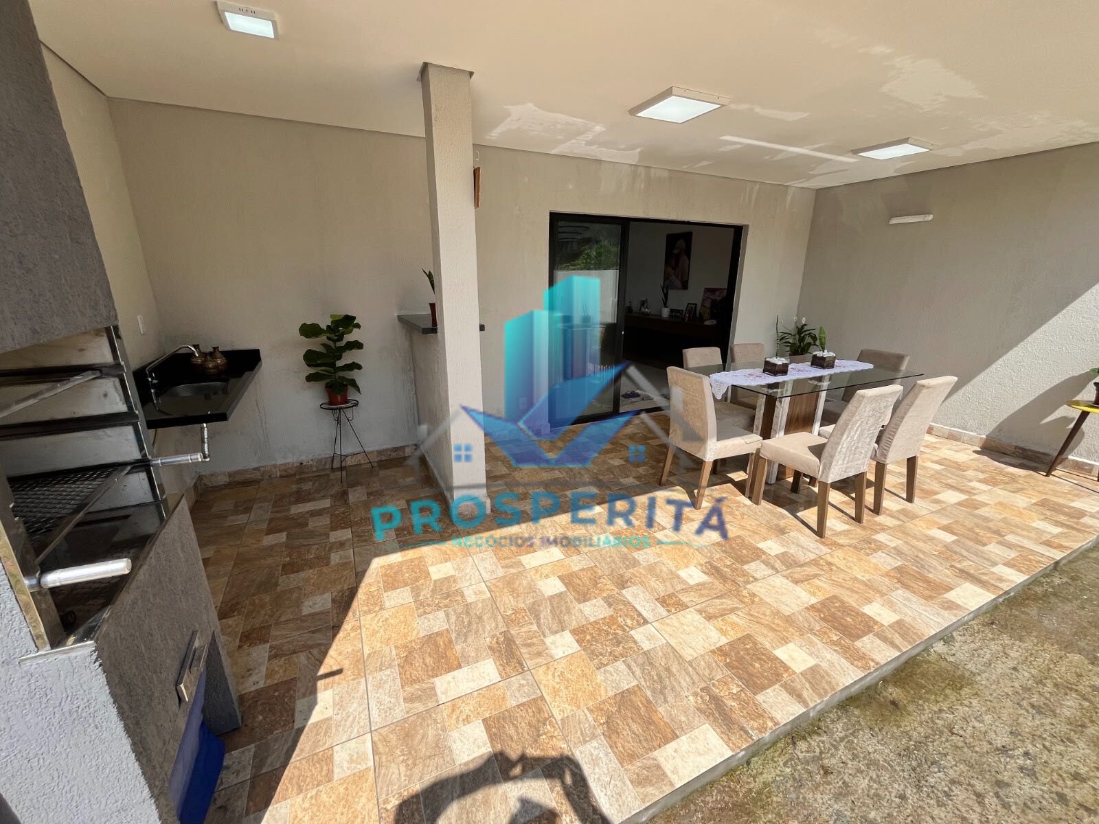 Casa à venda com 3 quartos, 242m² - Foto 27