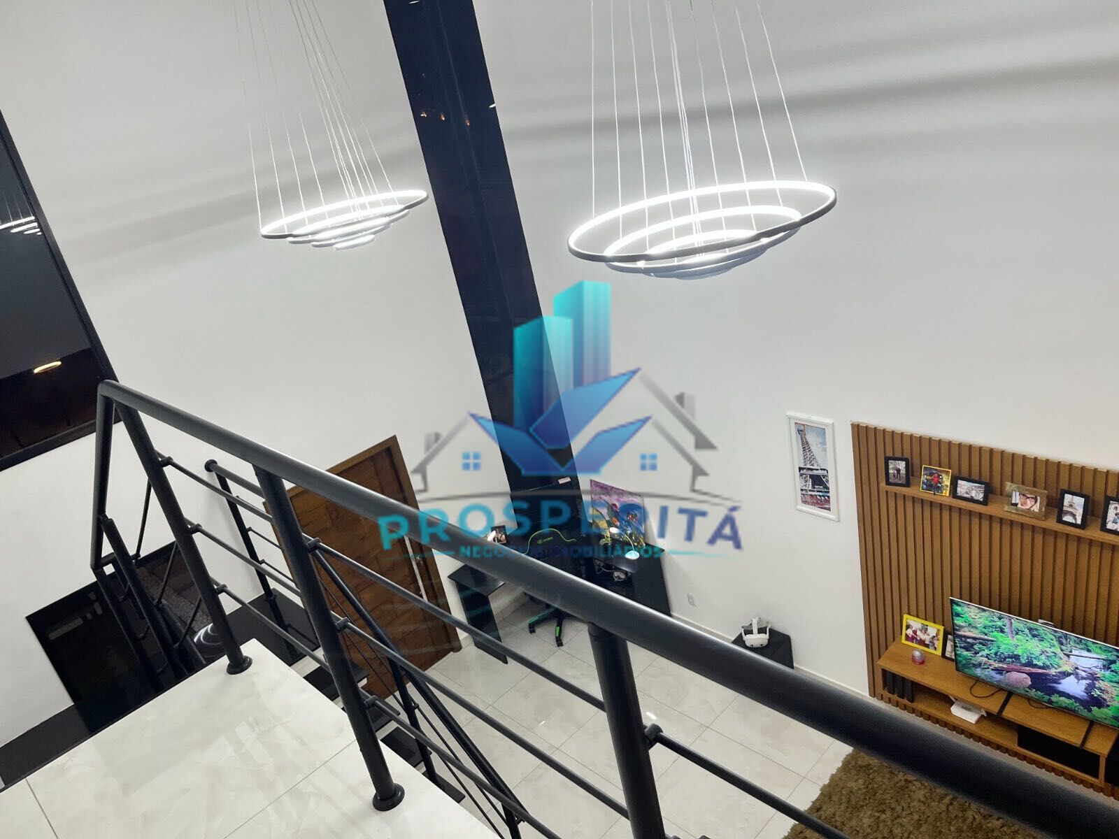 Casa à venda com 3 quartos, 242m² - Foto 13