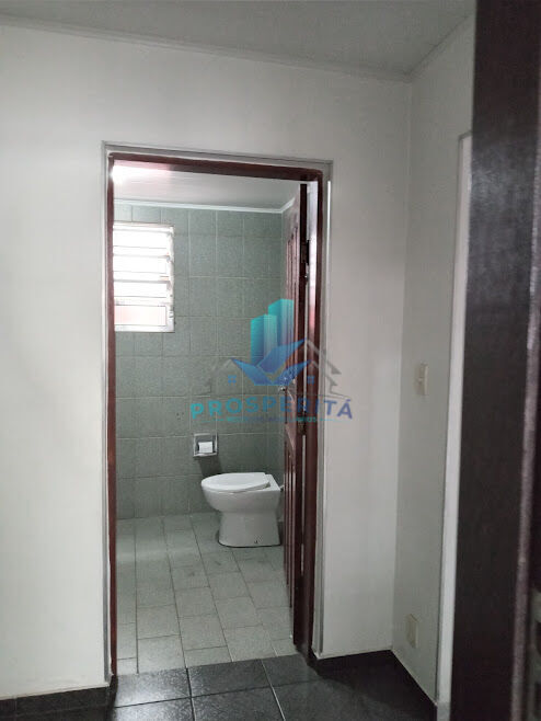 Casa à venda com 2 quartos, 200m² - Foto 8