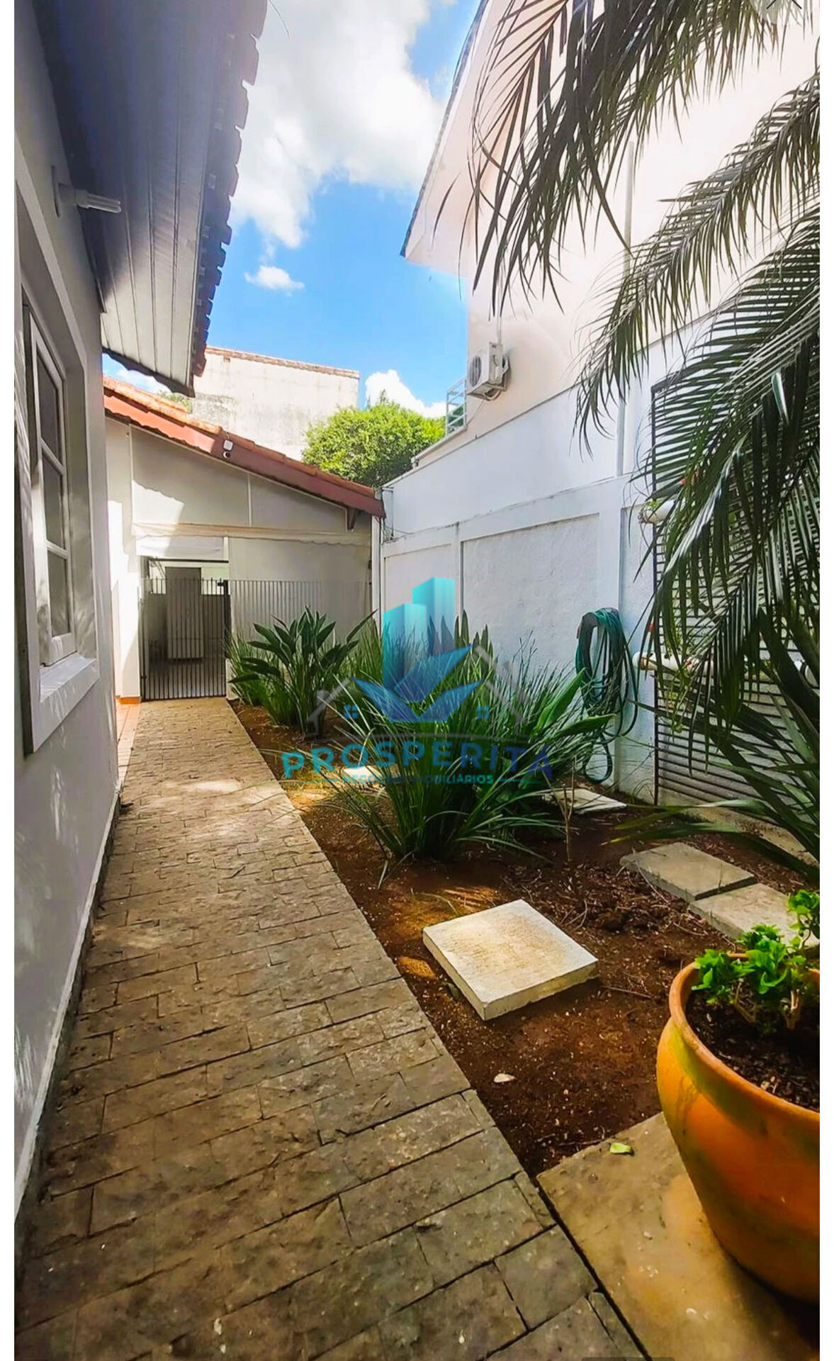 Casa de Condomínio à venda com 3 quartos, 210m² - Foto 9