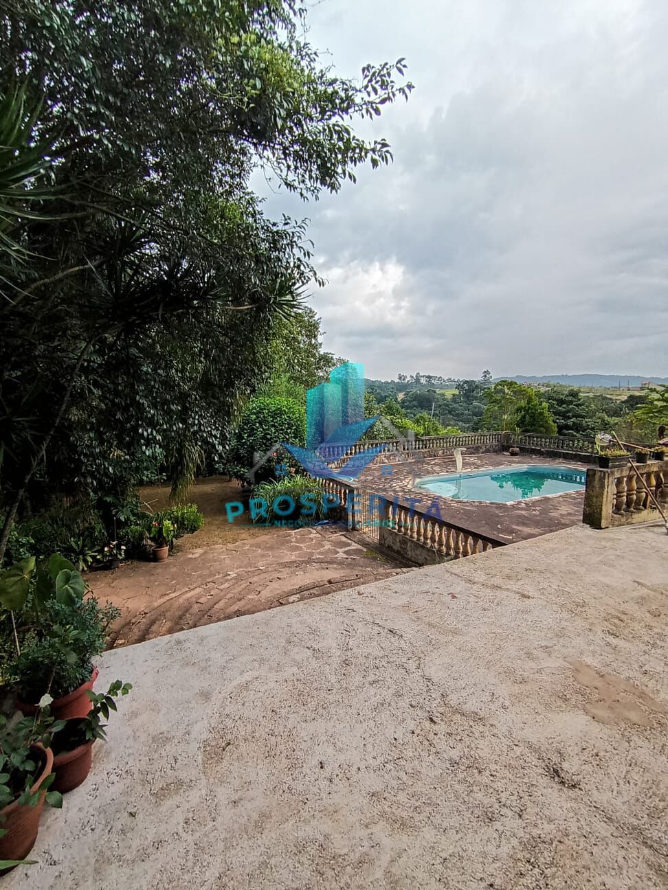 Sítio, 4 quartos, 3300 m² - Foto 1