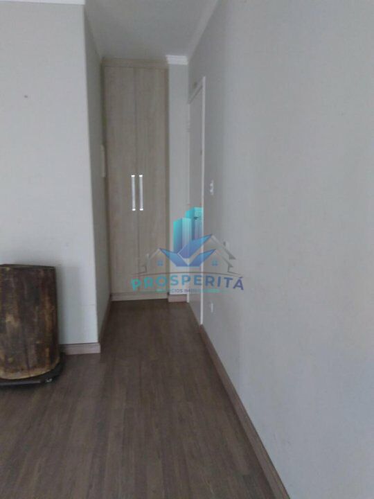 Apartamento à venda com 2 quartos, 69m² - Foto 13