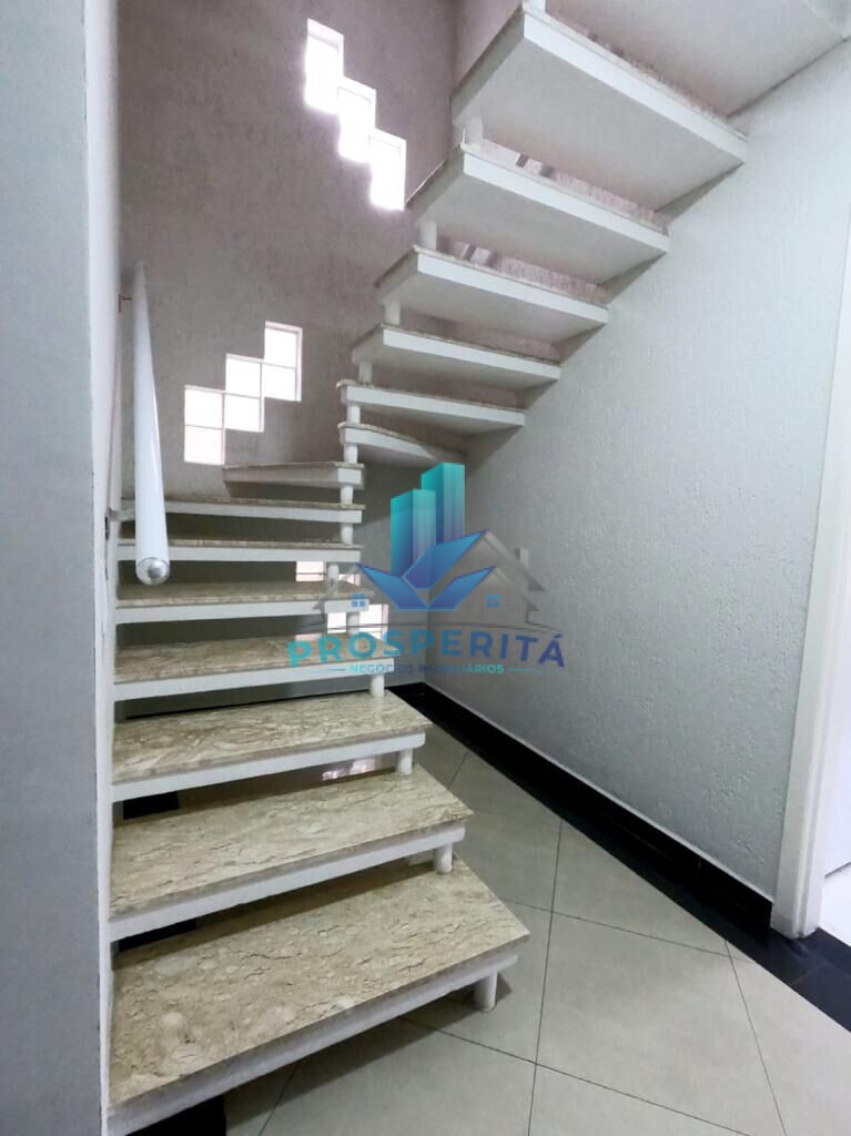 Sobrado à venda com 3 quartos, 100m² - Foto 13