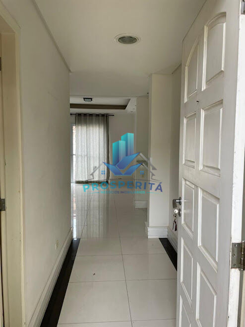 Sobrado para alugar com 3 quartos, 150m² - Foto 4