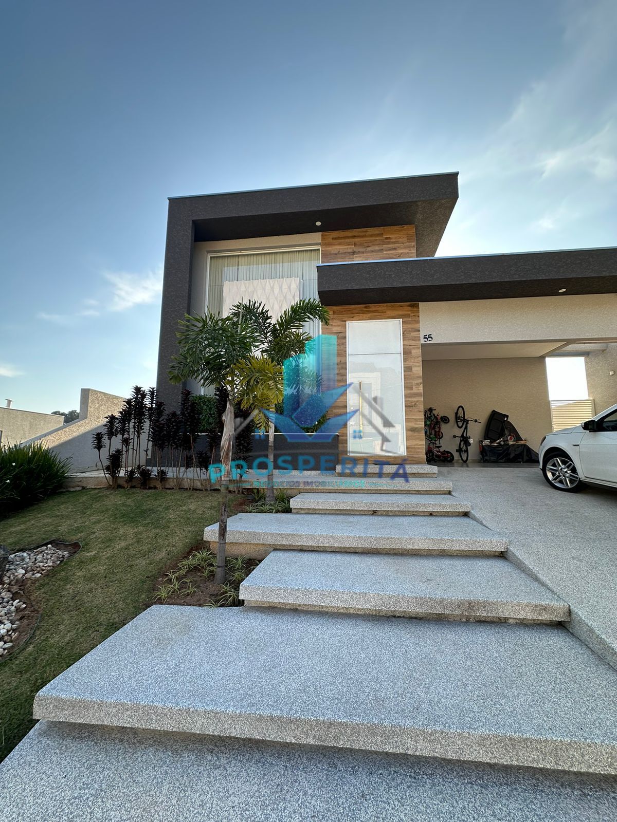 Casa, 3 quartos, 211 m² - Foto 1