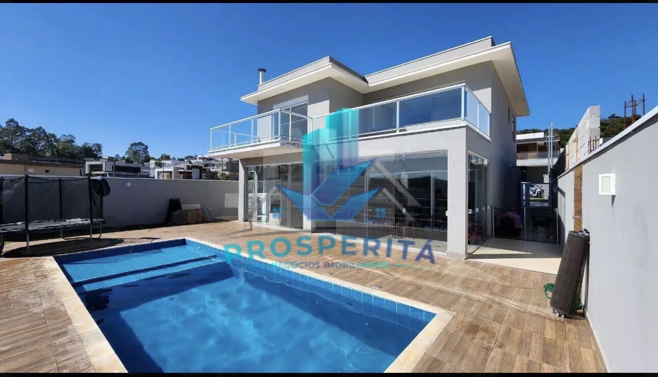 Casa, 3 quartos, 231 m² - Foto 2