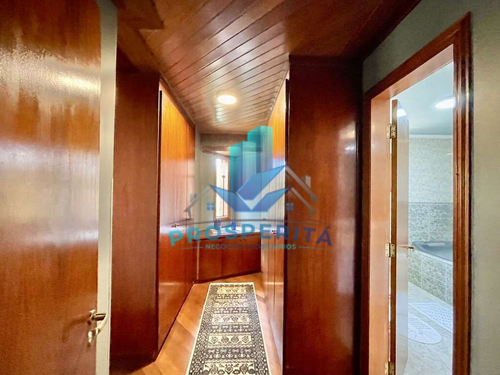 Casa à venda com 3 quartos, 390m² - Foto 21