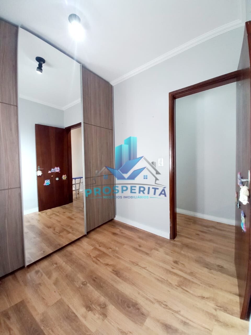 Casa à venda com 2 quartos, 250m² - Foto 23