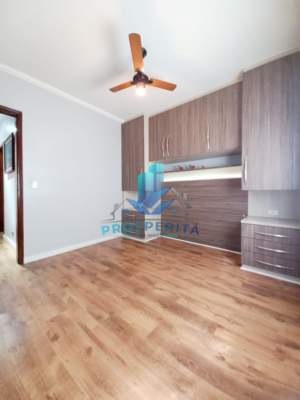 Casa à venda com 2 quartos, 250m² - Foto 19