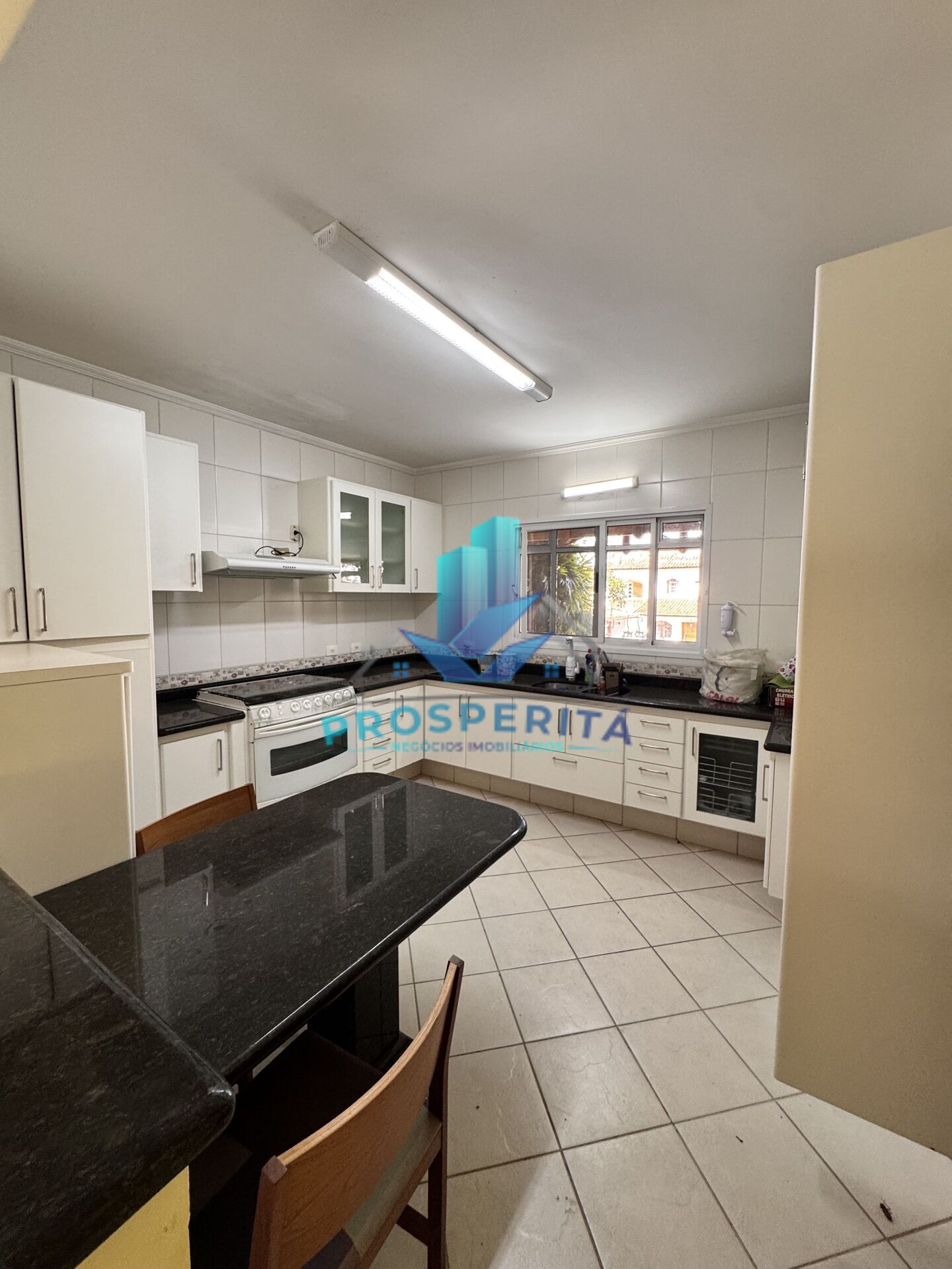 Casa, 3 quartos, 210 m² - Foto 7