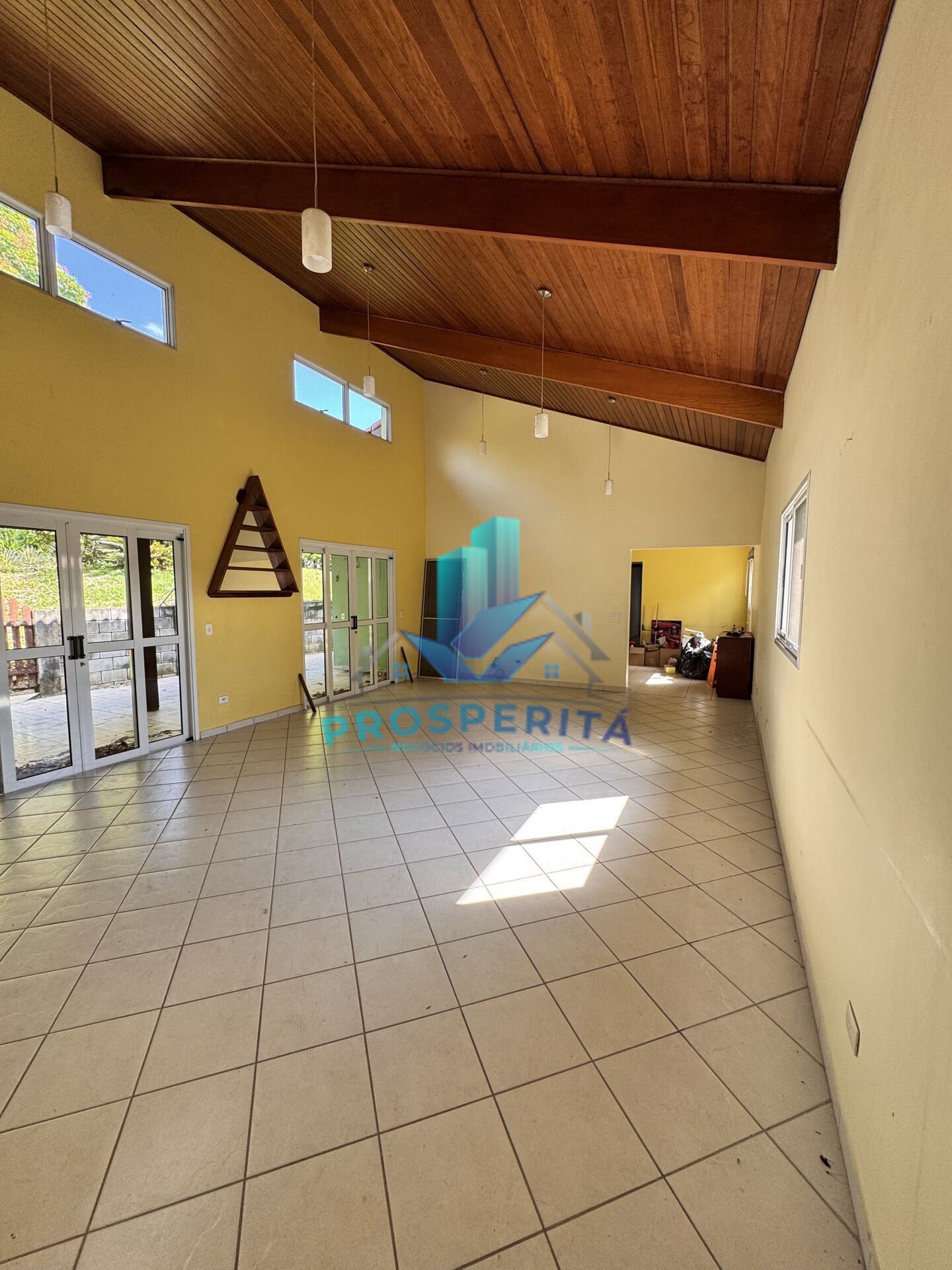 Casa, 3 quartos, 210 m² - Foto 4