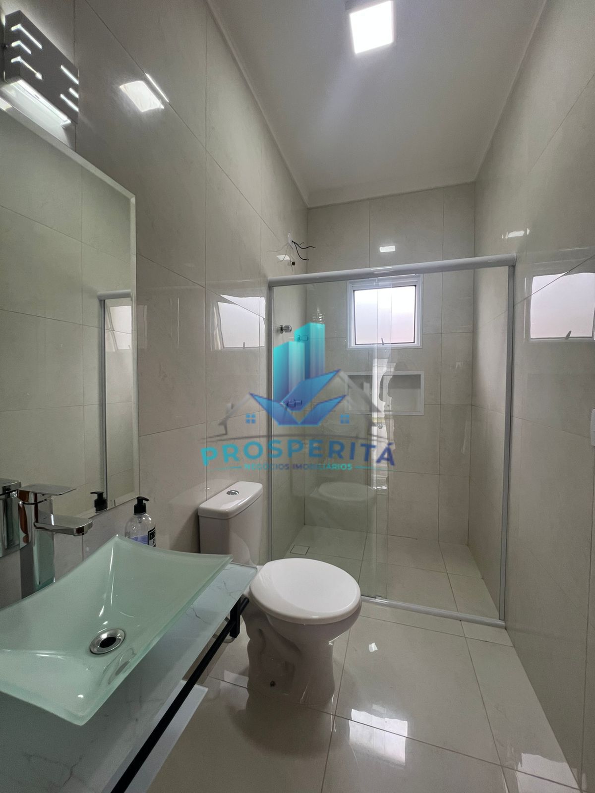 Casa para alugar com 3 quartos, 188m² - Foto 19