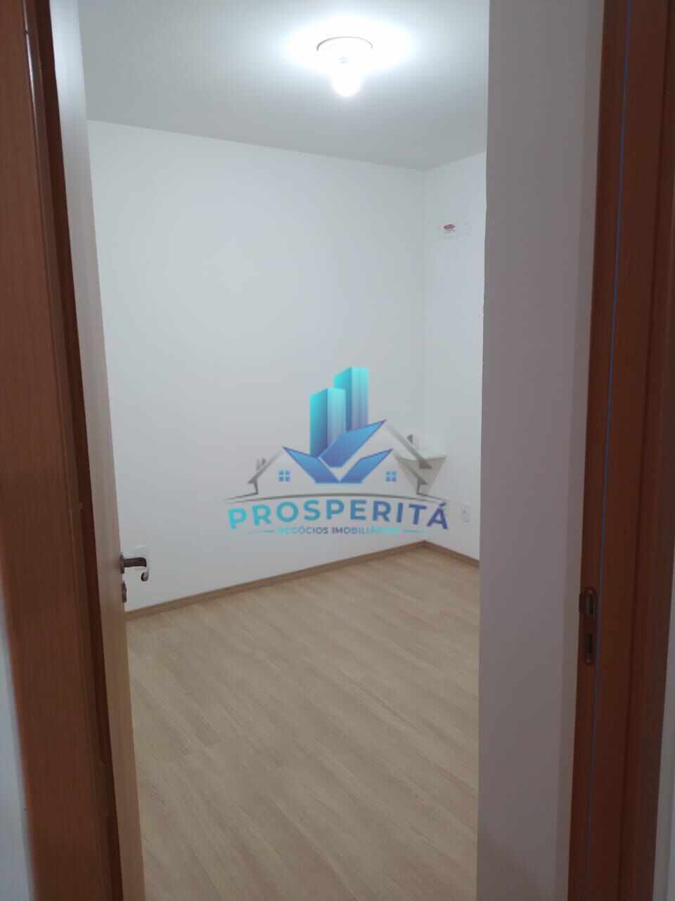 Apartamento para alugar com 2 quartos, 40m² - Foto 10