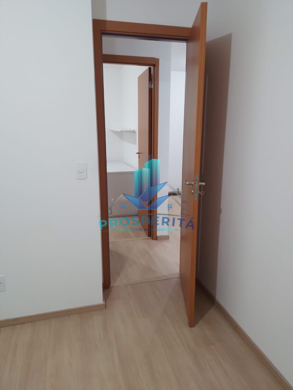 Apartamento para alugar com 2 quartos, 40m² - Foto 9