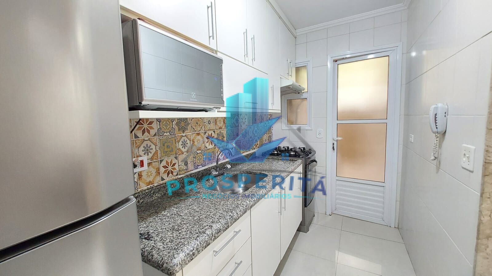 Sobrado à venda com 2 quartos, 72m² - Foto 26