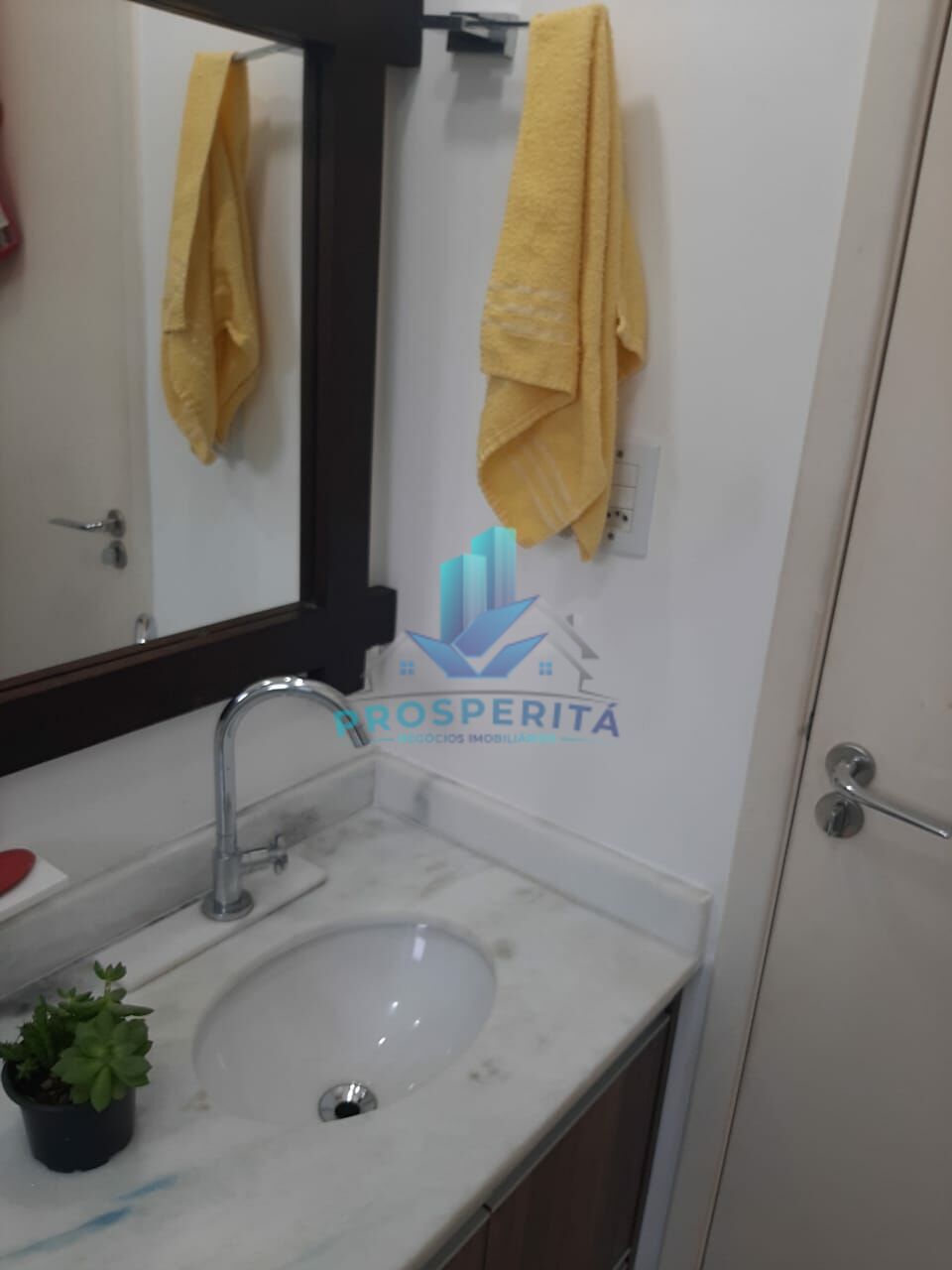 Apartamento à venda com 2 quartos, 69m² - Foto 14