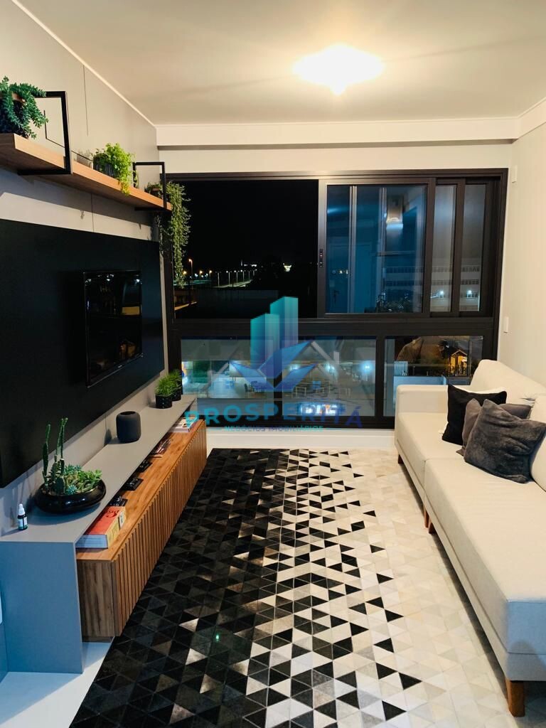 Apartamento à venda com 2 quartos, 79m² - Foto 4