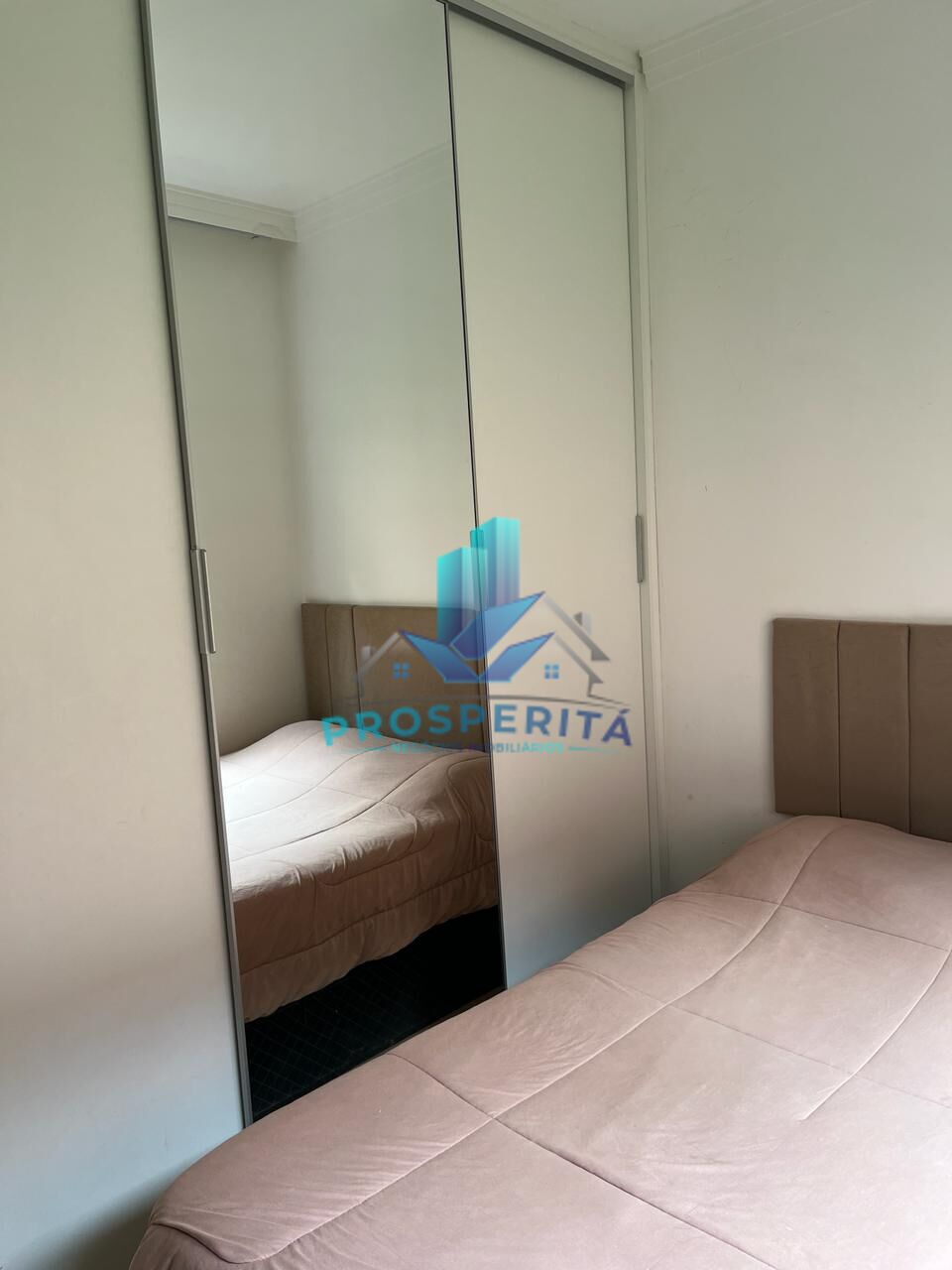 Apartamento à venda com 2 quartos, 62m² - Foto 17