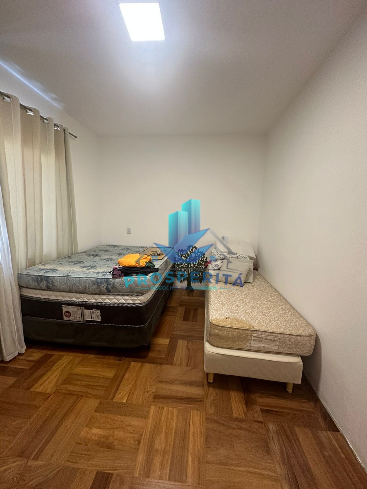 Casa à venda com 3 quartos, 300m² - Foto 18