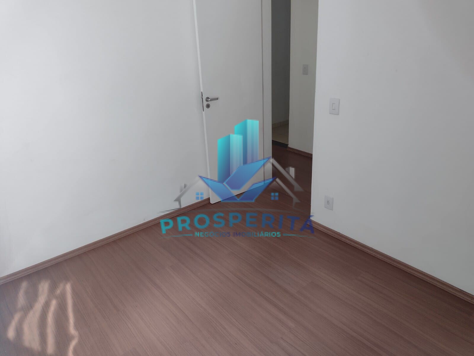 Apartamento para alugar com 2 quartos, 45m² - Foto 11