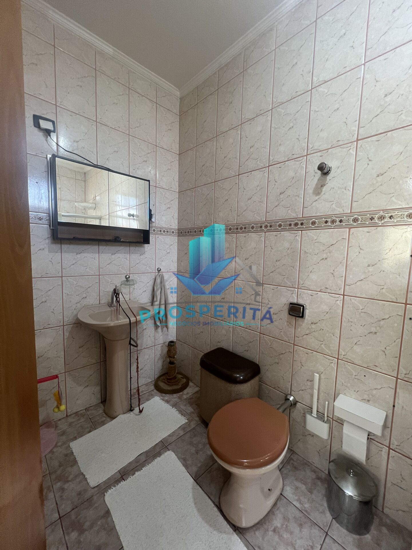 Casa de Condomínio à venda com 4 quartos, 212m² - Foto 24