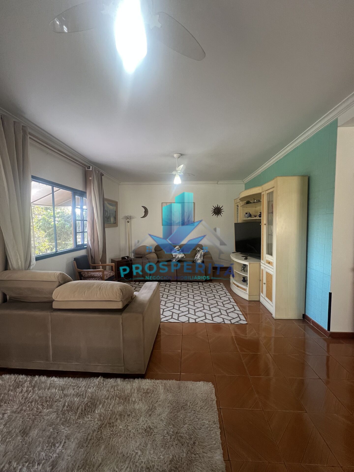 Casa de Condomínio à venda com 4 quartos, 212m² - Foto 3