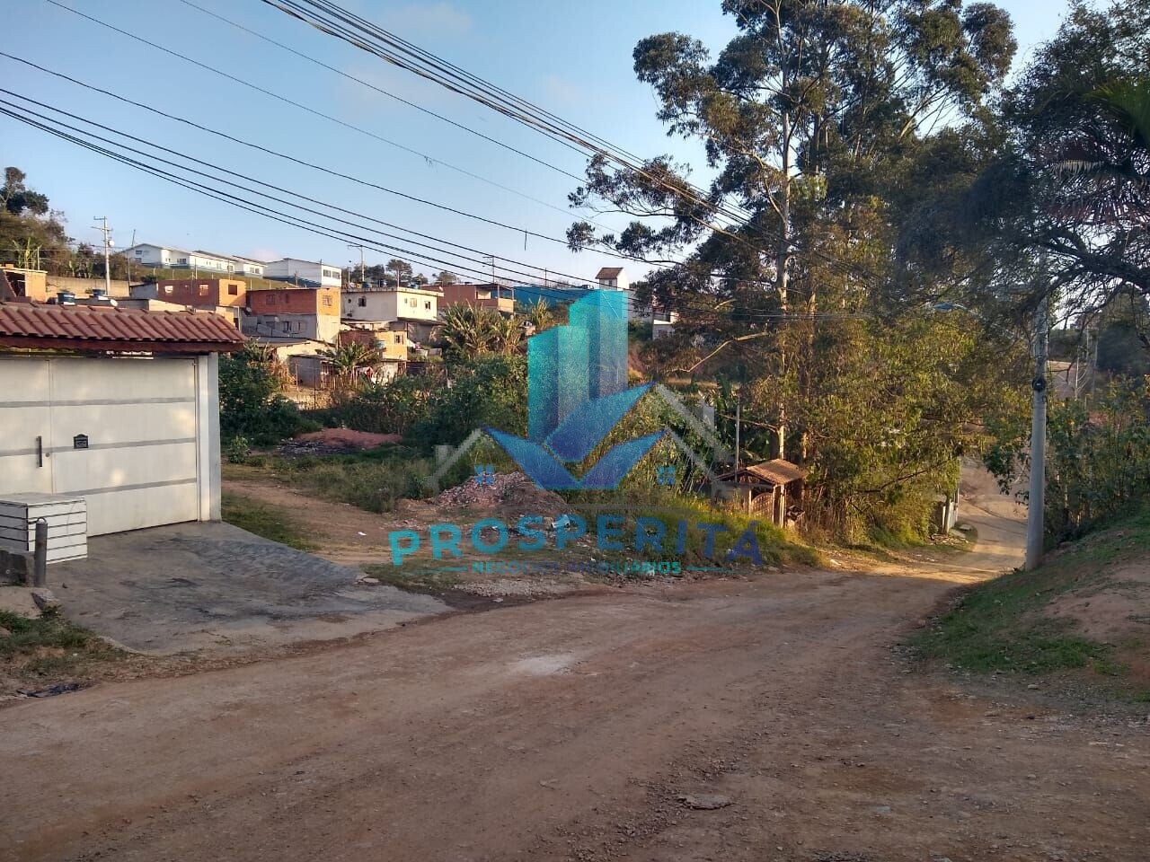 Terreno à venda, 200m² - Foto 1