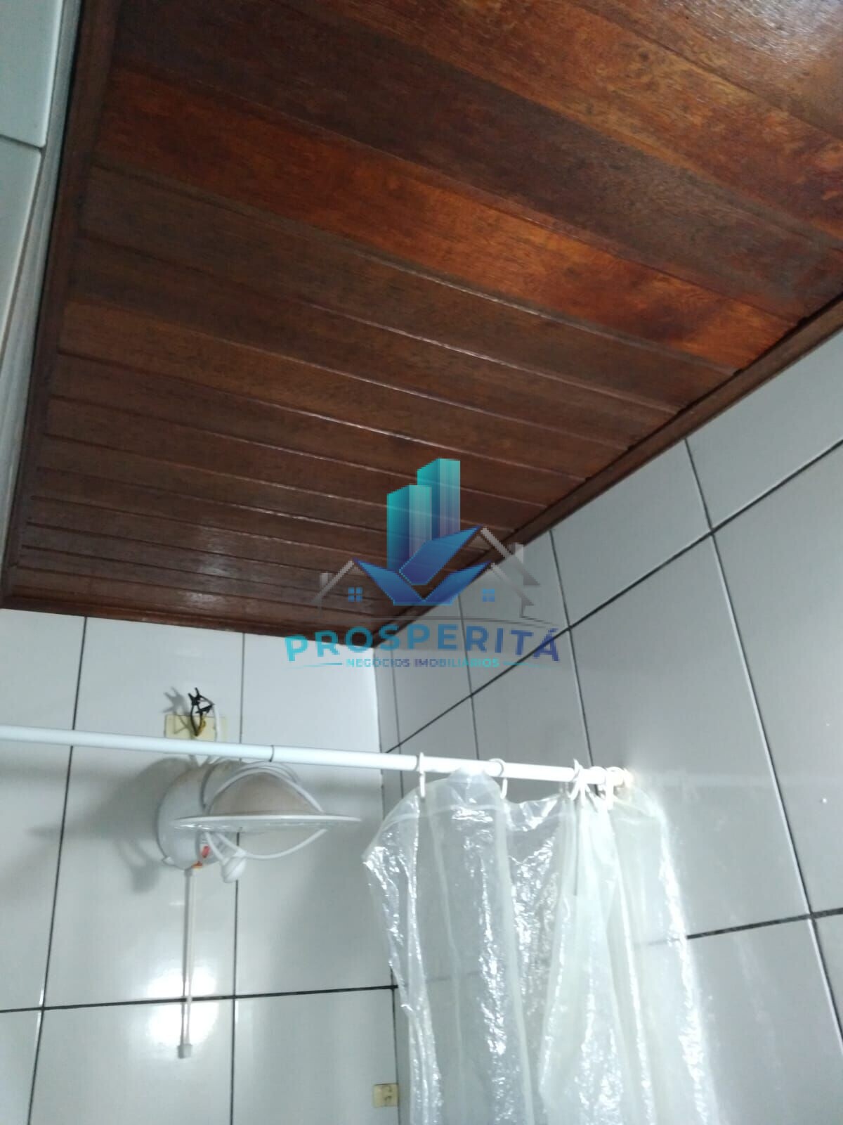 Casa à venda com 2 quartos, 60m² - Foto 15