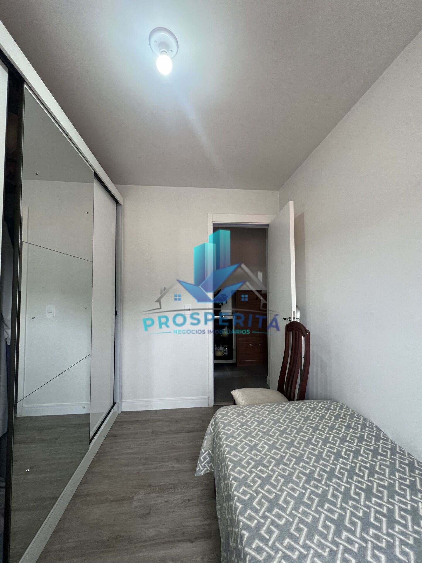 Apartamento à venda com 2 quartos, 69m² - Foto 13