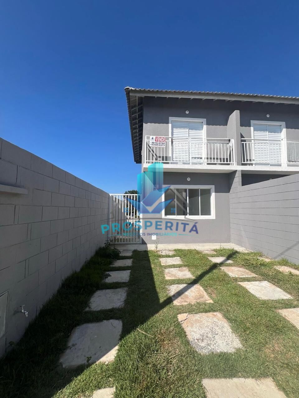 Casa, 2 quartos, 68 m² - Foto 1