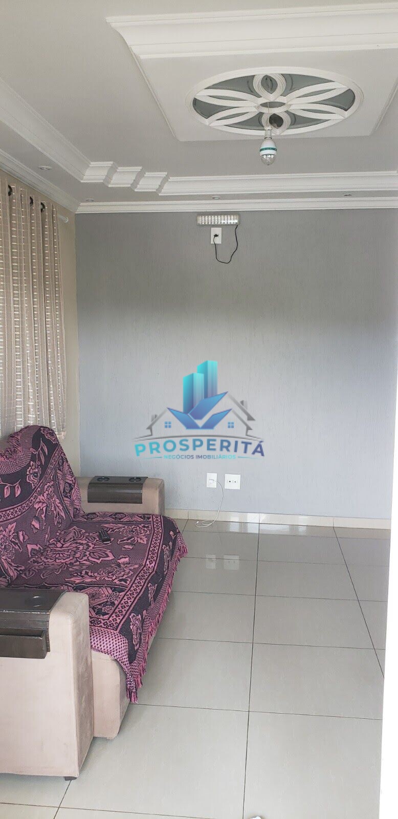 Sobrado à venda com 2 quartos, 250m² - Foto 3