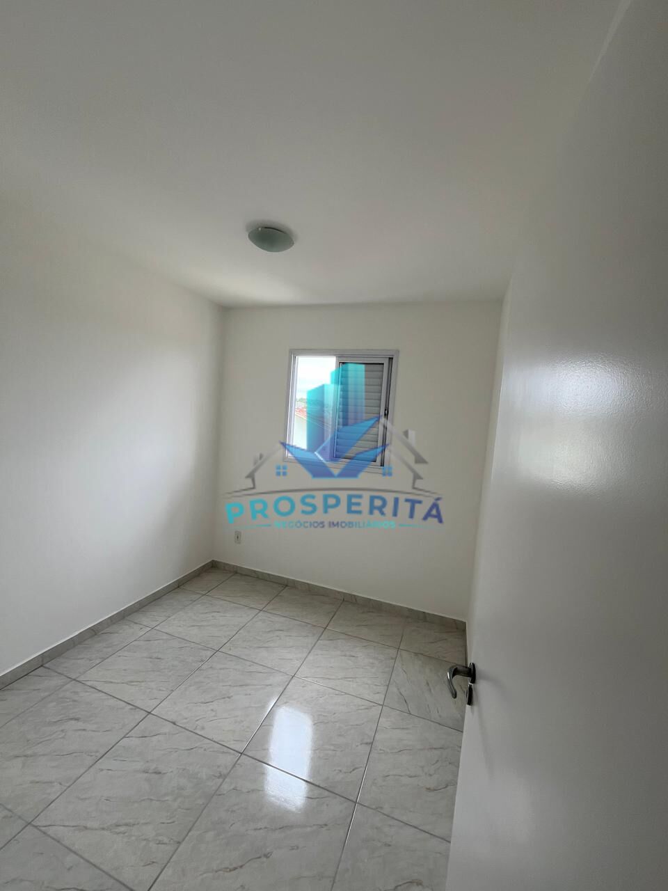 Apartamento à venda com 2 quartos, 50m² - Foto 3