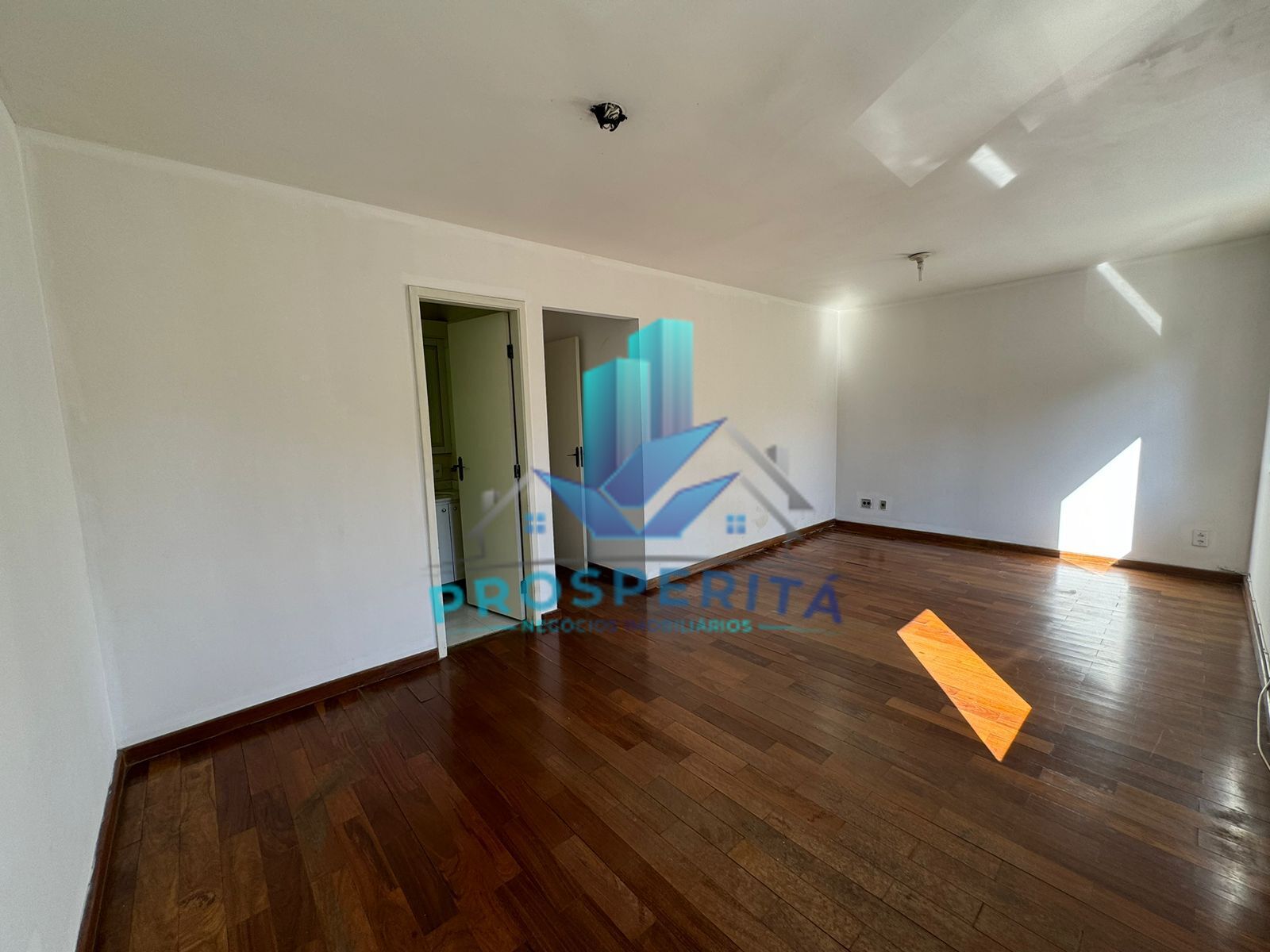 Casa à venda com 3 quartos, 160m² - Foto 17