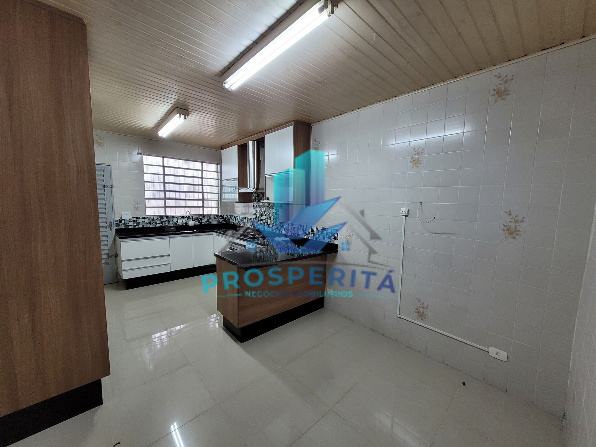 Casa à venda com 2 quartos, 192m² - Foto 10