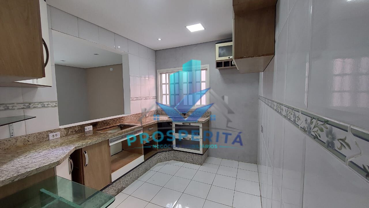 Sobrado à venda com 4 quartos, 173m² - Foto 4