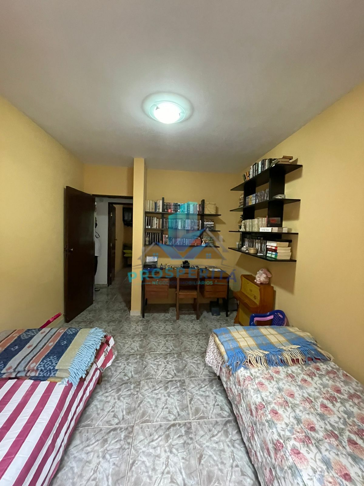 Casa de Condomínio à venda com 3 quartos, 240m² - Foto 21