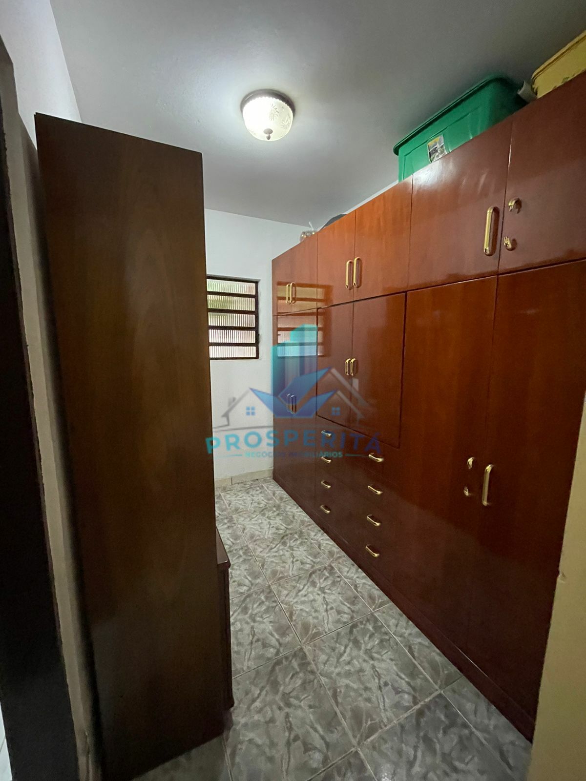 Casa de Condomínio à venda com 3 quartos, 240m² - Foto 18